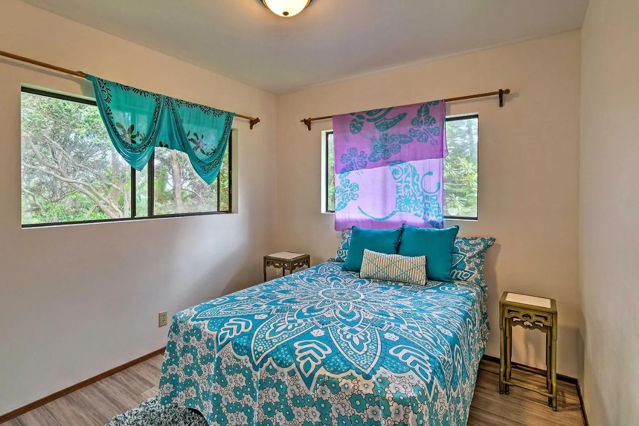 Σπίτι διακοπών Peaceful Abode With Deck, 13 Mi To Black Sand Beach! Naalehu