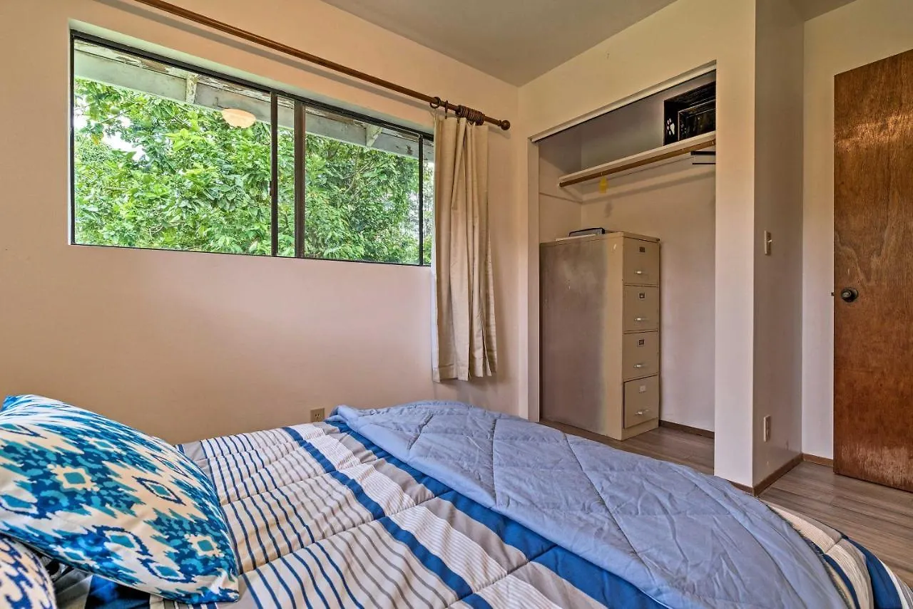 Σπίτι διακοπών Peaceful Abode With Deck, 13 Mi To Black Sand Beach! Naalehu