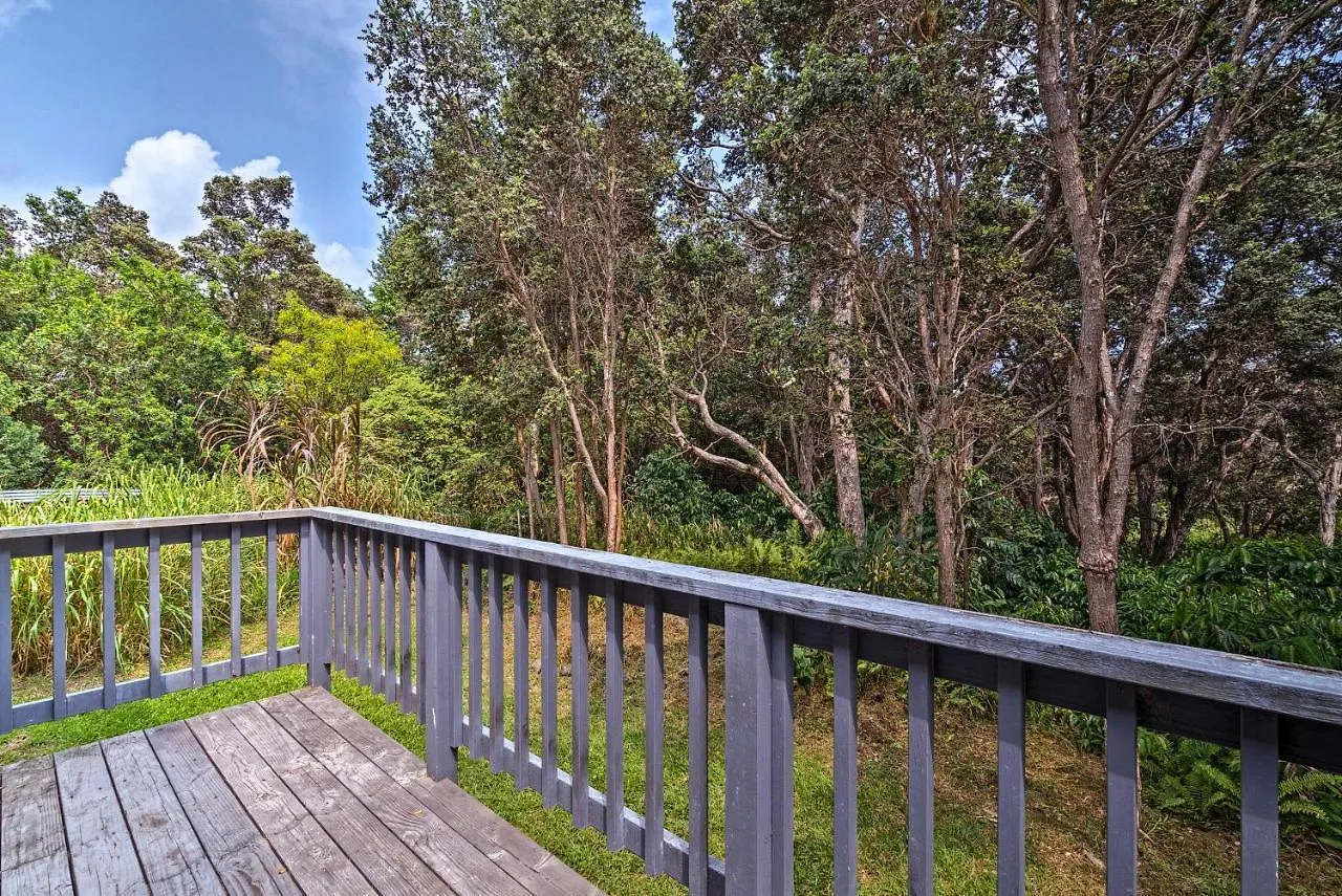 Peaceful Abode With Deck, 13 Mi To Black Sand Beach! Naalehu Verenigde Staten